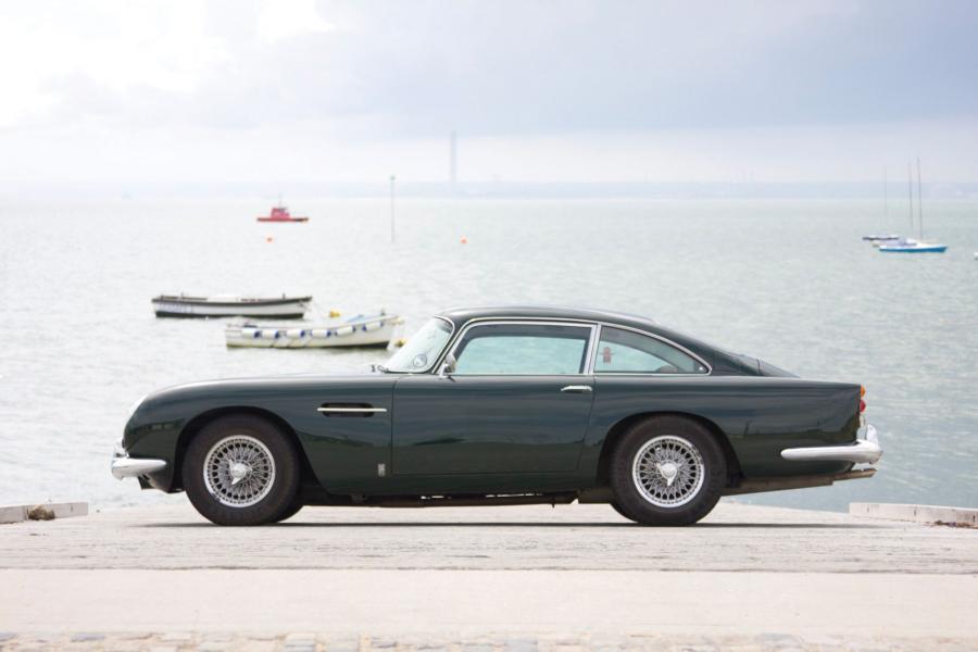  Aston Martin DB5 1965 года  (фото 3 из 19)